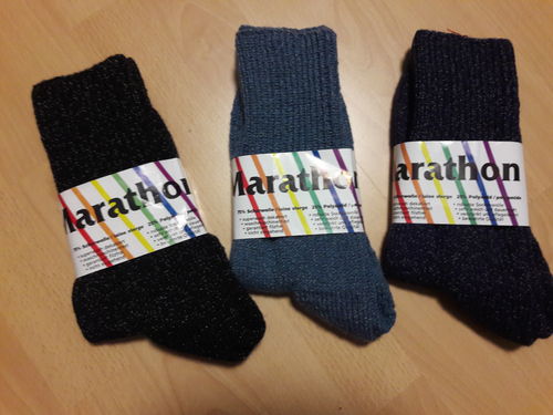 Handgestrickte Socken "Marathon" 4-fädig